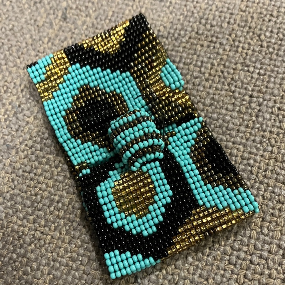 Beaded Bracelet with Turquoise and Gold Accents